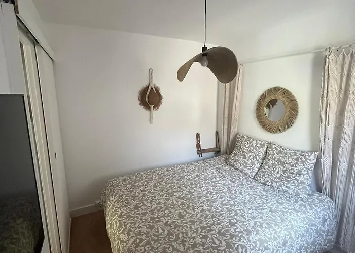 Maison Bord De 2 耶尔